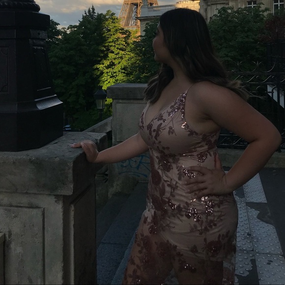 Lace & Sequin Rose Gold Fashion Nova Dress - Picture 1 of 5
